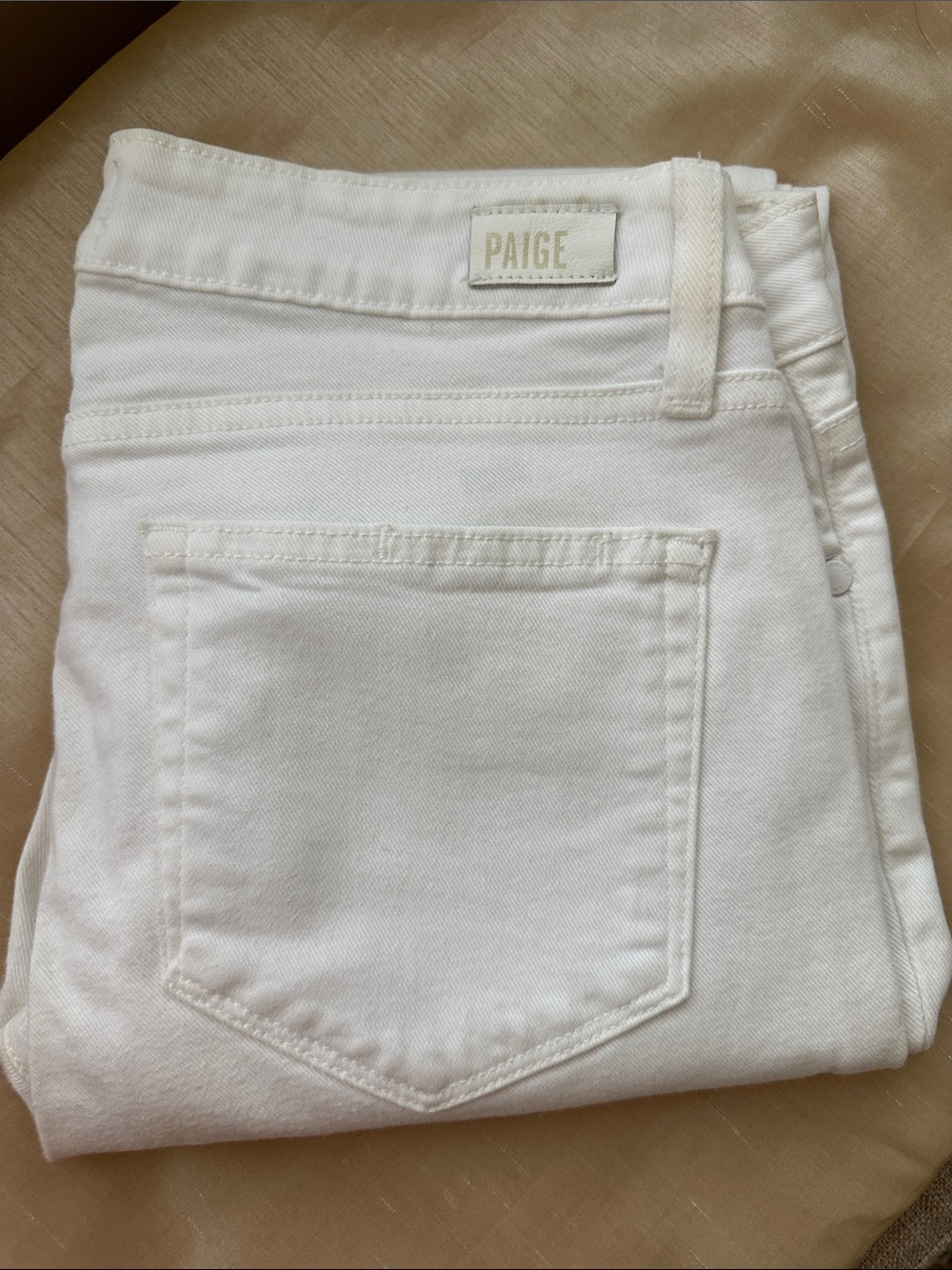 PAIGE Low-Rise Verdugo Crop White Denim Jeans